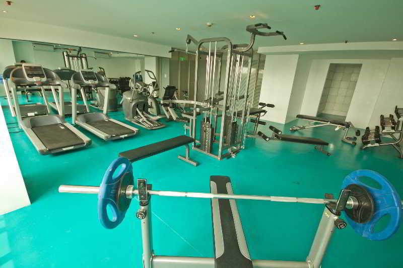 Kl Serviced Residences Managed By Hii Makati City Bagian luar foto